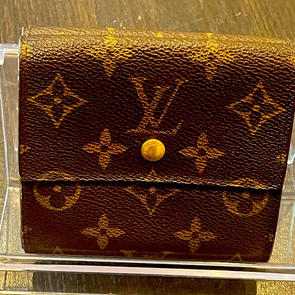 Louis Vuitton Handbags - Authentic Louis Vuitton Compact Wallet